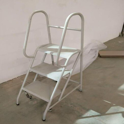 RX-ST02三层带把手书梯